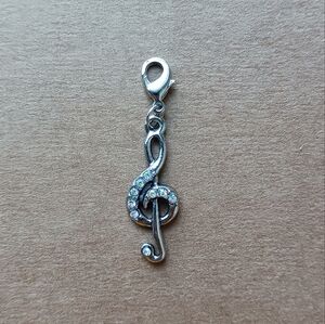 Charmalong By Bead Landing G Clef Music Charm / Stitch Marker 🎼